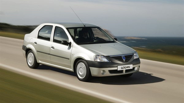 Logan 2004 година.